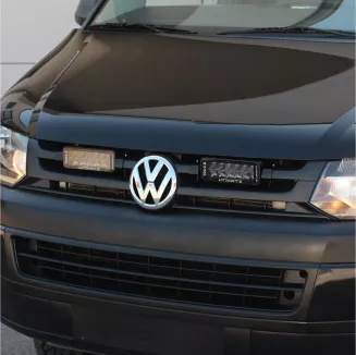 VW Bus T5.2 - dedykowany zestaw lamp LP-TRX3-7E z mocowaniem na atrapie chłodnicy - 3