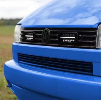 VW T4 Long - dedykowany zestaw lamp LP-TRX3-7E z mocowaniem na atrapie chłodnicy - 2